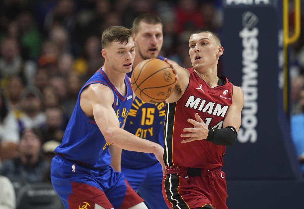 西塞宣布复 西塞宣布复