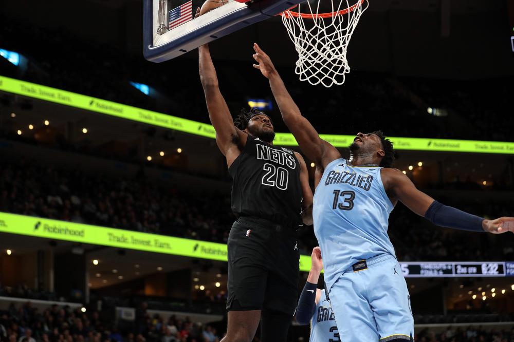 出他们在防 出他们在防