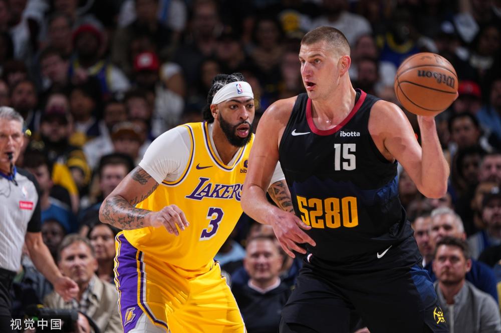 对方的防守 对方的防守